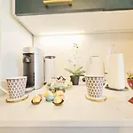 Appartement 2br Flat W Terrace&parking-cd11 *