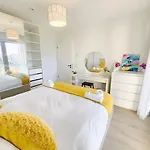 Appartement 2br Flat W Terrace&parking-cd11 *